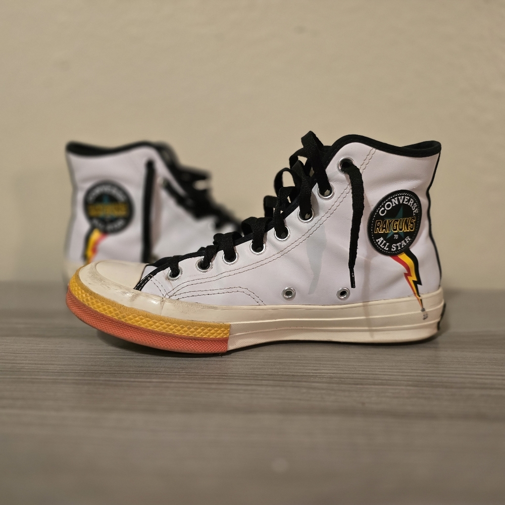 Leather Special edition Raygun Converse sneakers